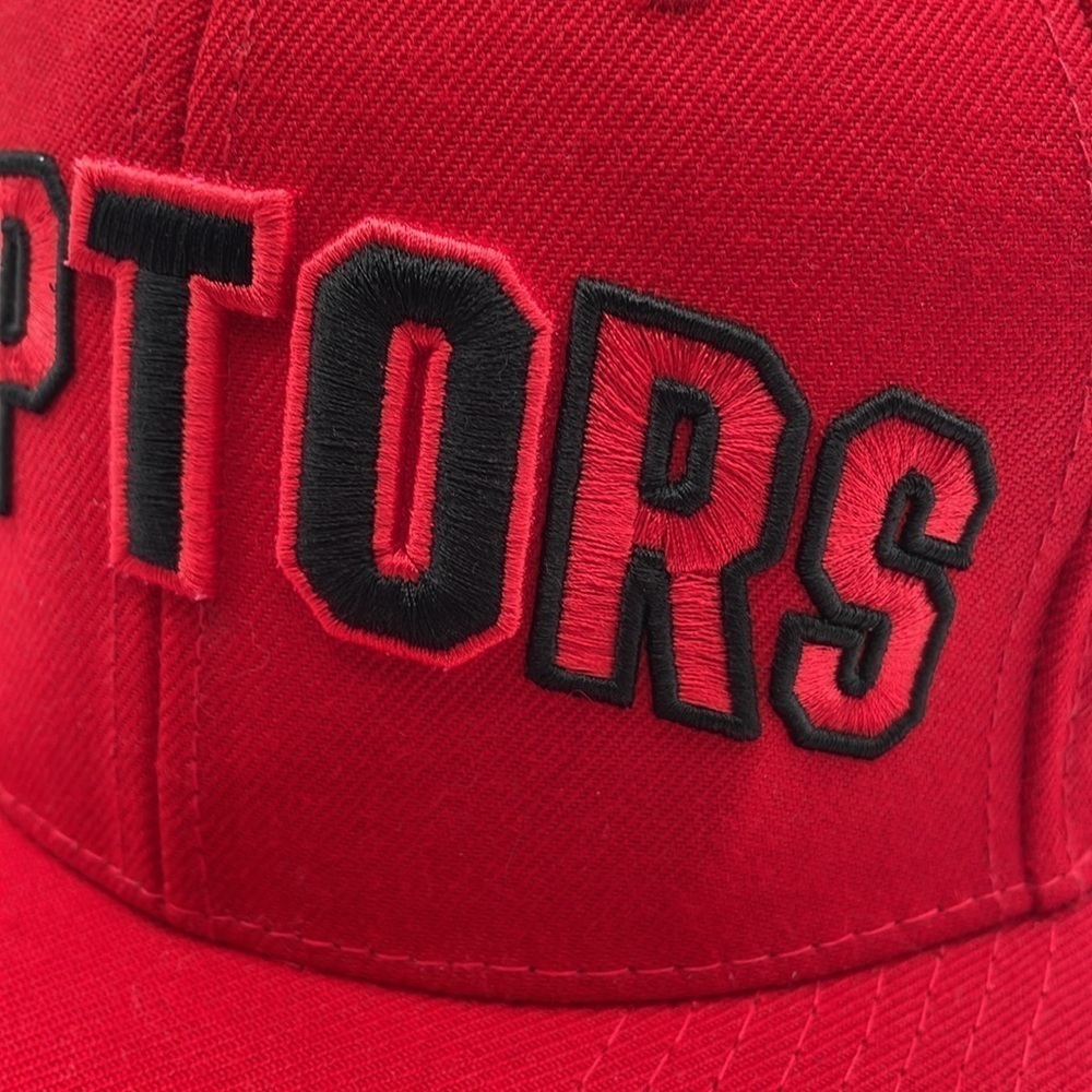 Mitchell & Ness - NBA Raptors Snapback Hat - Red - Picture 6 of 12